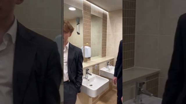 Хор в тубзике