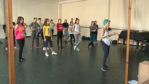 Что такое танцевальный стиль Waacking