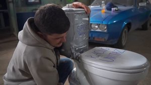 Сделали автомобиль из УНИТАЗА и проверили его на дороге!