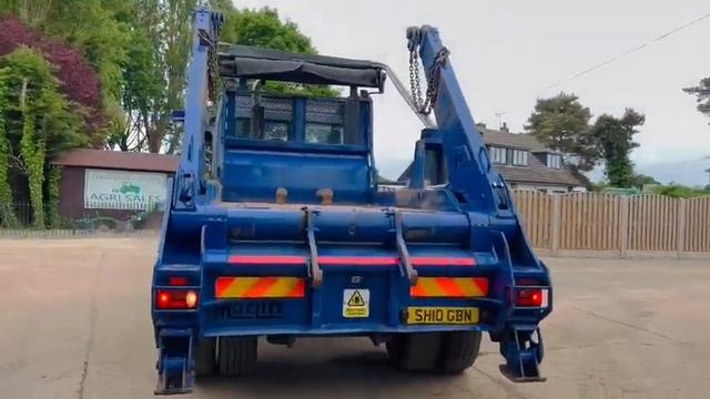 MERCEDES ACTROS 4X2 SKIP LORRY * YEAR 2010 * C/W MACLIFT FOR SALE смотреть онлайн