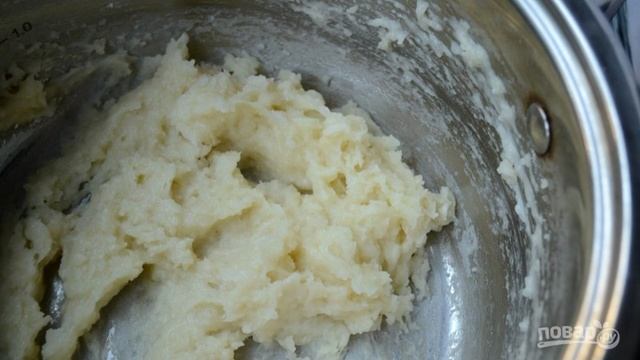 Заварное тесто на чебуреки с пузырьками