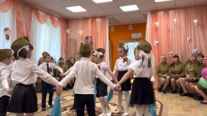 Танец «Если б не было войны…»