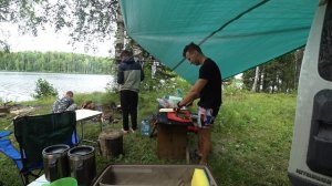 РЫБЫ НЕТ,НО ВЫ ДЕРЖИТЕСЬ! КАРЕЛИЯ. ОЗЕРО ОНГИМУС. ОДНИ В ЛЕСУ.