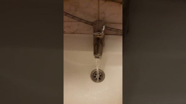 Маркер і олівець фірми Yoke для розмітки тканин, які змиваються водою смотреть онлайн