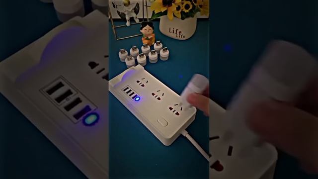 Міні-портативна світлодіодна USB-лампа смотреть онлайн