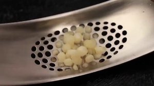 Стильный пресс для чеснока