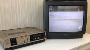 Видеомагнитофон Hitachi VT11EK