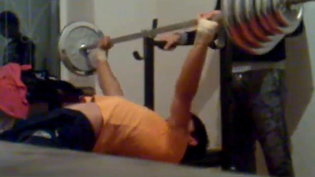 Жим лежа 100 кг смотреть онлайн