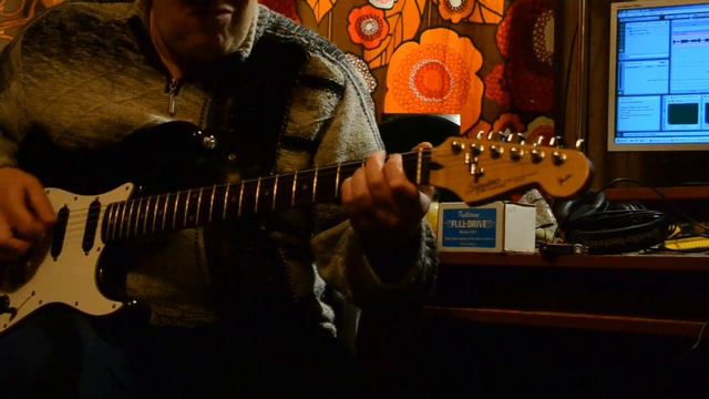 Squier by Fender Stratocaster 1996 Korea смотреть онлайн