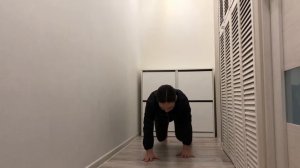 Ходьба на четвереньках