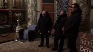 Песнопение в соборе Василия Блаженного