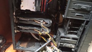 Aerocool VX 750W Спустя 3 года непрерывной работы