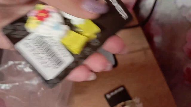 Новые заколки и резинки для волос