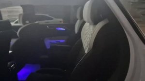 Новый Электрический HONGQI E-HS9  ?