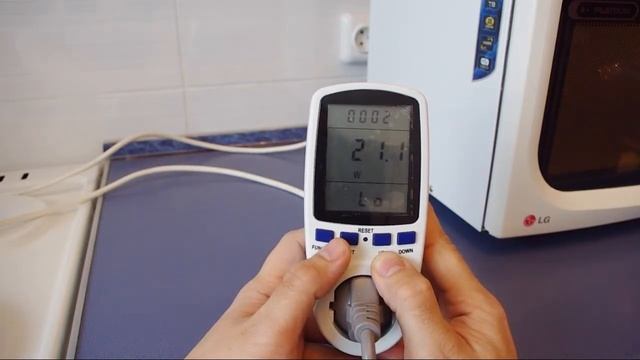 Тестер-анализатор электрический приборов (мощность,ток,косинус и д.р)