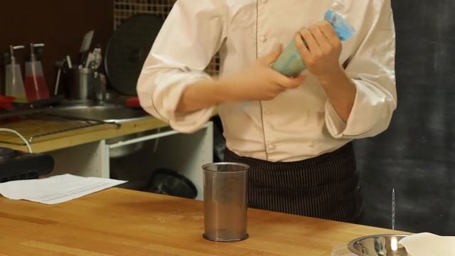 Видеоурок: Рецепт капкейка "Пралине"