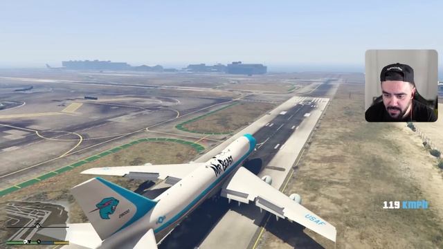 YENI SÜPER ARABALARI BULDUM KAÇIRDIM - GTA 5 MODS смотреть онлайн