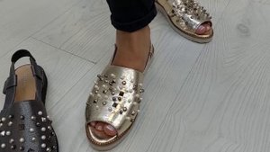 РАСПРОДАЖА ОБУВИ У ДЖОНИ    ТУФЛИ КРОССОВКИ  БОТИНКИ СУМКИ РЫНОК САДОВОД