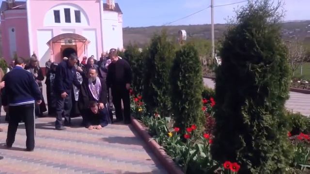 Жанна Бичевская. Ведут нас ко Христу дороги узкие, на карачках смотреть онлайн