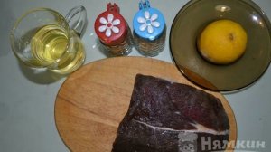 Отбивные из конины на сковородке