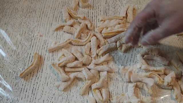 Курячий суп з галушками по-куркульськи
