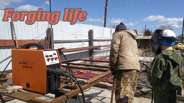 Как варить трубу .Как сварить Кручёную трубу. смотреть онлайн