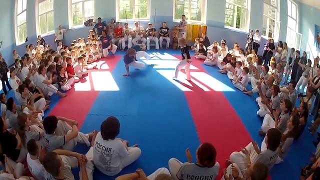 Batizado Capoeira Camara Russia 2012 часть 1 дети смотреть онлайн