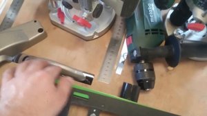 Инструмент для установки дверей