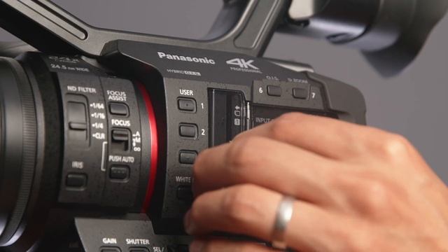 Panasonic HC-X2 & HC-X20 Camcorders | 1-inch Type Sensor 4K60p 10-bit Camcorder | First Look смотреть онлайн