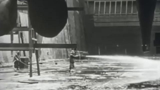 Как Рванул Ядерный Реактор на Подводной Лодке в засекреченном Заводе смотреть онлайн