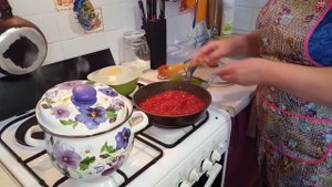 Борщ по-домашнему! Секрет КРАСНОГО борща.