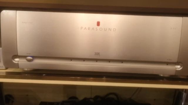 Luxman L 30 прокачивает акустику ELAC смотреть онлайн