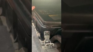 AUDI Q7, где же аккумулятор?!