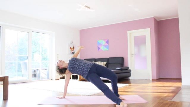 Yin Yoga - Dragon Dance Flow (Flying Dragon) - Stefanie Arend - www.yinyoga.de смотреть онлайн