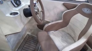 Катер Enigma (Энигма) 590 HT на Moscow Boat Show 2017