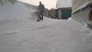 Снегоуборщик из мотоблока. Битва за чистоту.