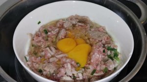 Pork stewed eggs