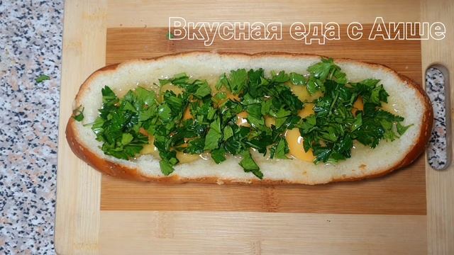 Просто вылейте яйцо на хлеб, и результат будет потрясаюшим! Тебе понравится смотреть онлайн