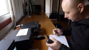 УКВ радиосвязь через спутники