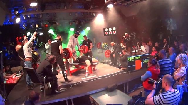 Беловал Евгений жим лежа 240 кг смотреть онлайн