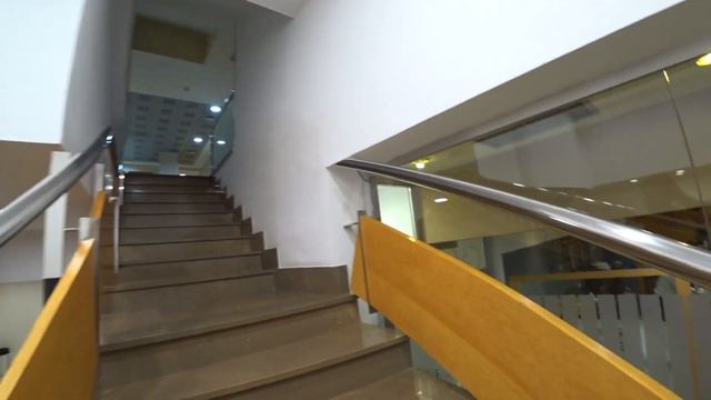 VLOG : АЛИКАНТЕ ЗАБЛУДИЛАСЬ НОЧЬЮ В ГОСПИТАЛЕ .ГДЕ ВЫХОД ?