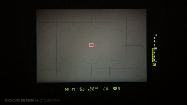 Nikon D4 mini review: Viewfinder Improvements смотреть онлайн