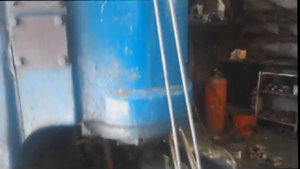 Как вытащить  нижнею бабку   шабот   пневмомолота 4129