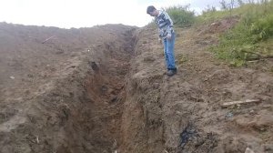 Чуть в болоте не утонул!