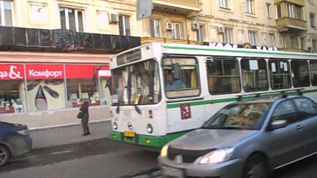 Москва, автобус 632, участок м. Павелецкая - Новоспасский мост смотреть онлайн