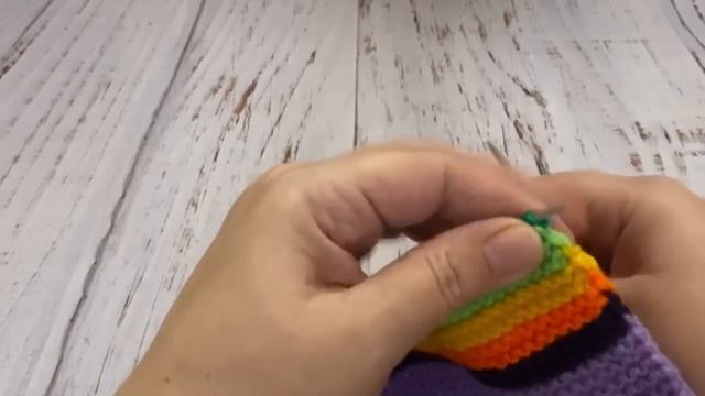 СЛЕДКИ ИЗ КВАДРАТА, БЕЗ ШВА НА ПОДОШВЕ,ИЗ ОСТАТКОВ ПРЯЖИ!!! СЛЕДКИ НА ДВУХ СПИЦАХ    patik modeller
