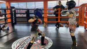 #тайскийбокс #муайтай Тайский бокс дети 6, 7 лет. Спарринги в #fight_club_sanrise