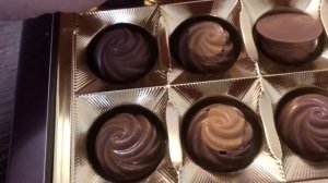 Шоколадные конфеты O'Zera с лесным орехом. Обзор с дегустацией.