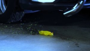Angry Birds | Bomb's Nightmare Car Crushing Toys