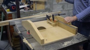 Простая кровать своими руками в домашней мастерской (скандинавский стиль)